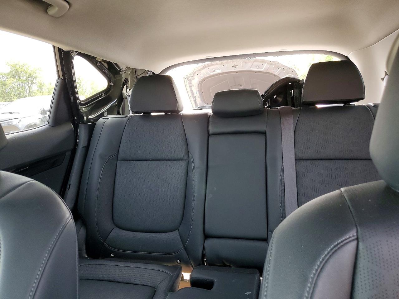 2024 KIA SELTOS S, X-Line