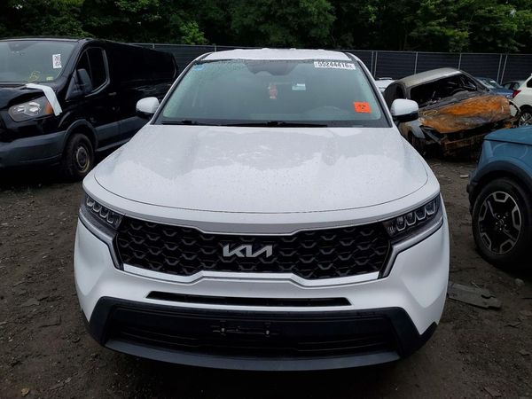2023 KIA SORENTO LX