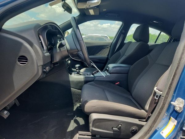 2020 DODGE CHARGER SXT