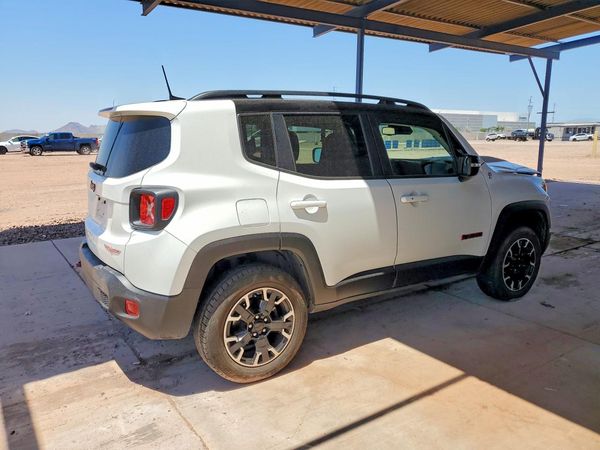 2023 JEEP RENEGADE TRAILHAWK 4X4