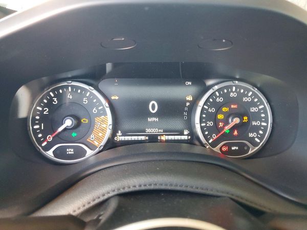 2023 JEEP RENEGADE TRAILHAWK 4X4