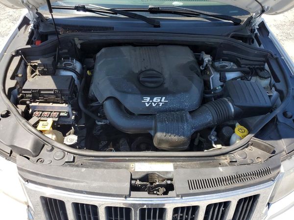 2013 JEEP CHEROKEE Laredo