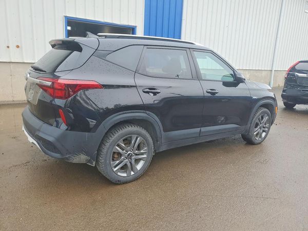 2021 KIA SELTOS LX