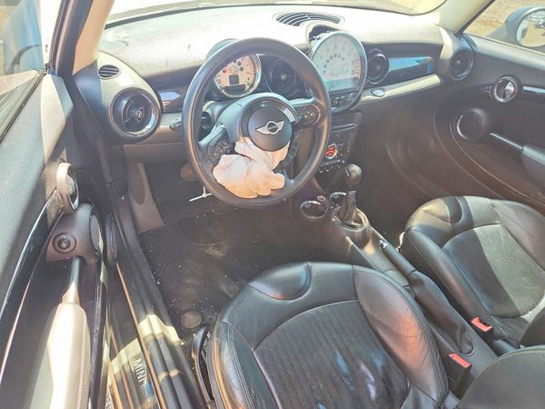2012 MINI COOPER