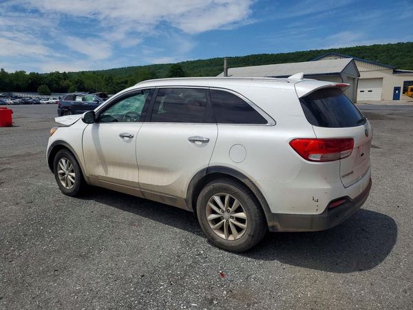 2016 KIA SORENTO L / LX