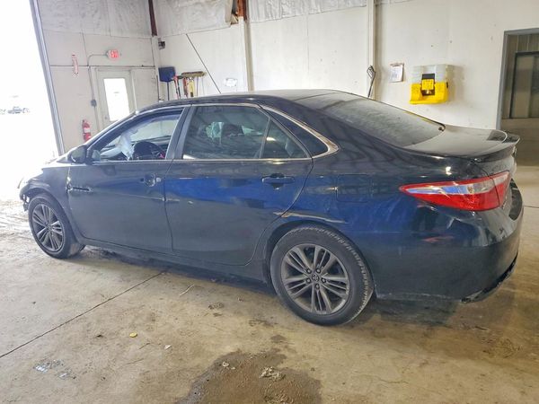 2015 TOYOTA CAMRY