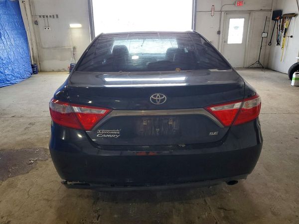 2015 TOYOTA CAMRY