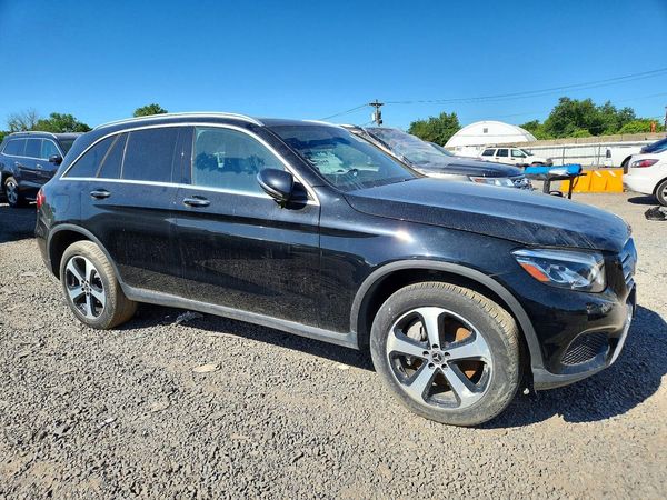 2019 MERCEDES-BENZ GLC