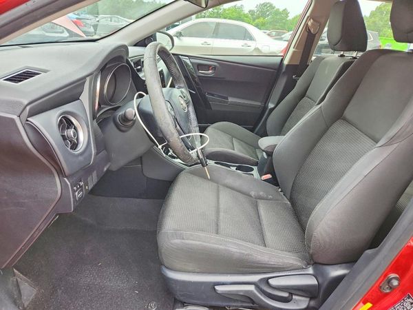 2017 TOYOTA COROLLA