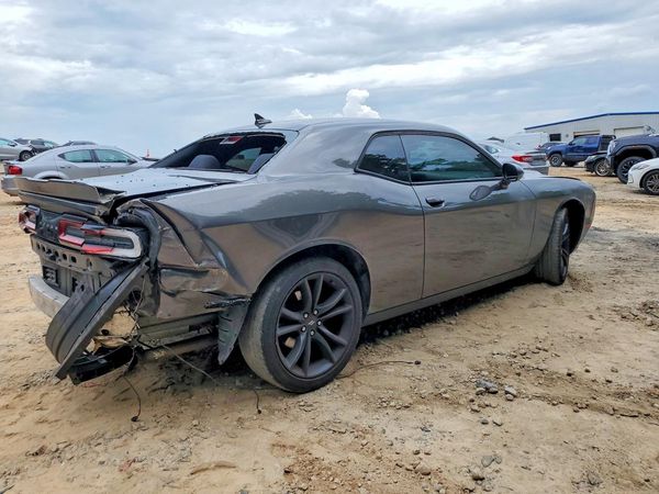 2018 DODGE CHALLENGER SXT