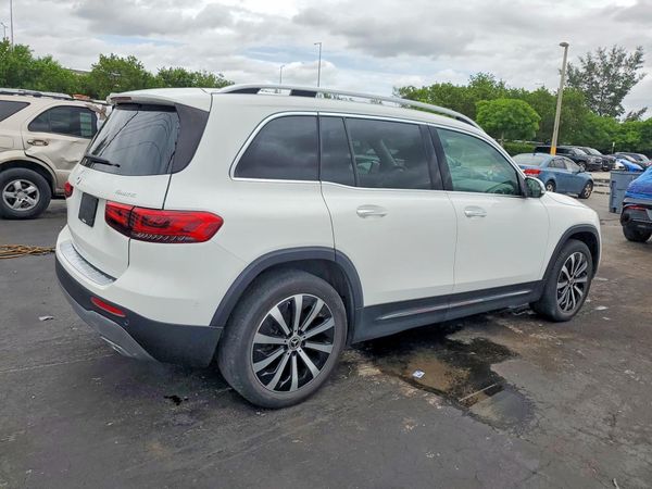2022 MERCEDES-BENZ GLB GLB250 / GLB250 4MATIC