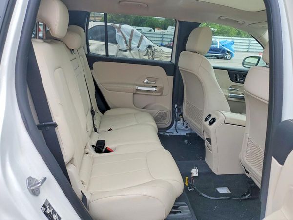 2022 MERCEDES-BENZ GLB GLB250 / GLB250 4MATIC
