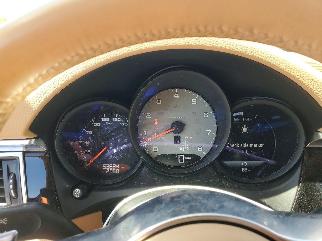 2016 PORSCHE MACAN