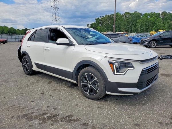 2026 KIA NIRO LX