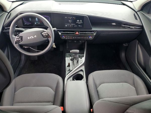 2026 KIA NIRO LX