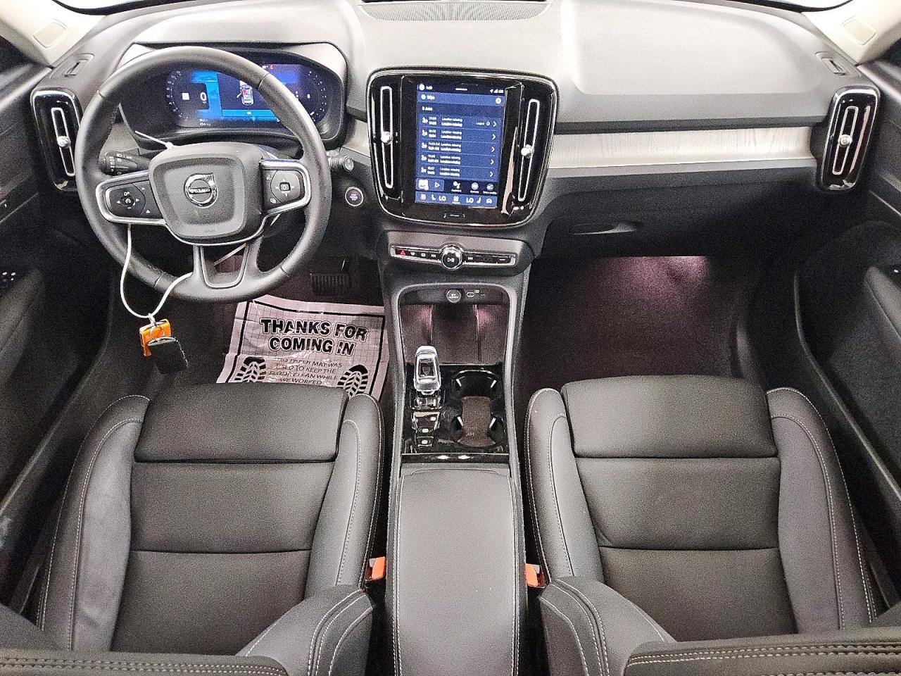 2025 VOLVO XC40 Plus Dark