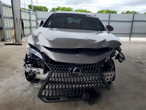 2025 LEXUS NX