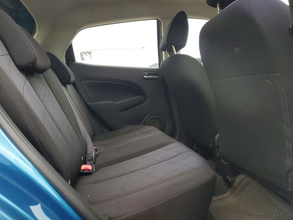 2012 MAZDA 2 Sport/GX
