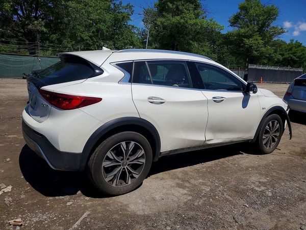 2019 INFINITI QX30