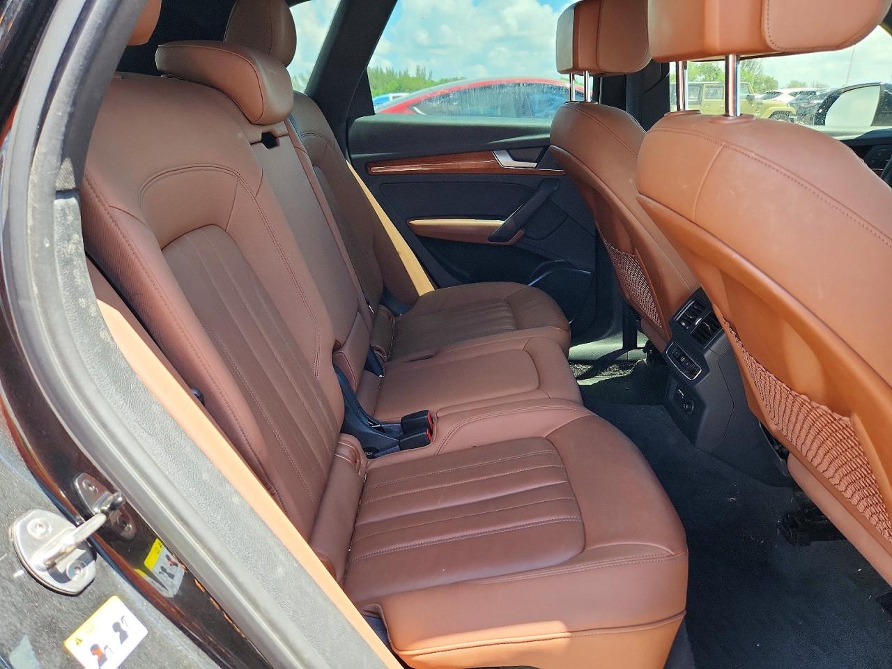 2022 AUDI Q5