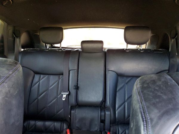 2015 INFINITI QX70
