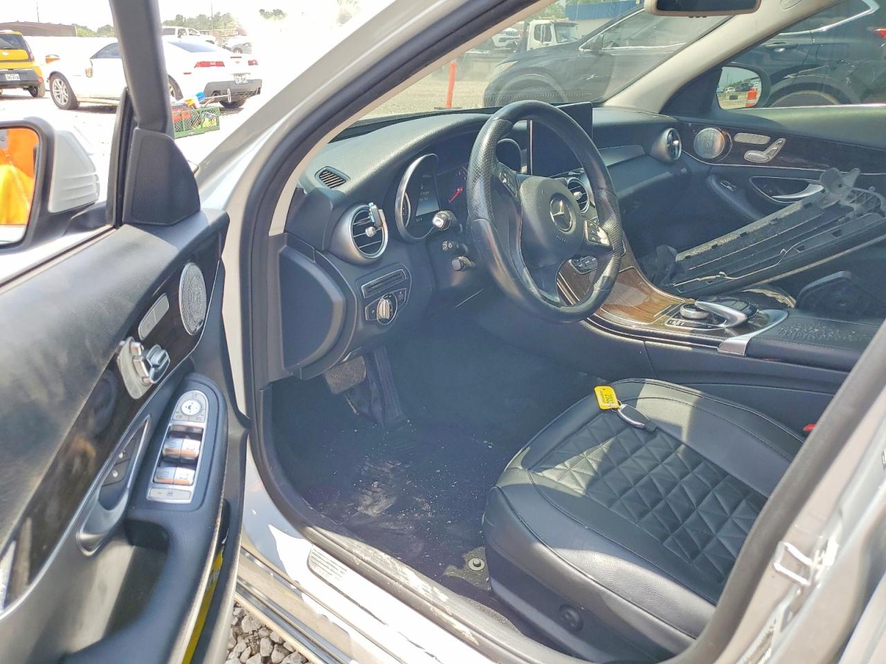 2016 MERCEDES-BENZ C C300-4M