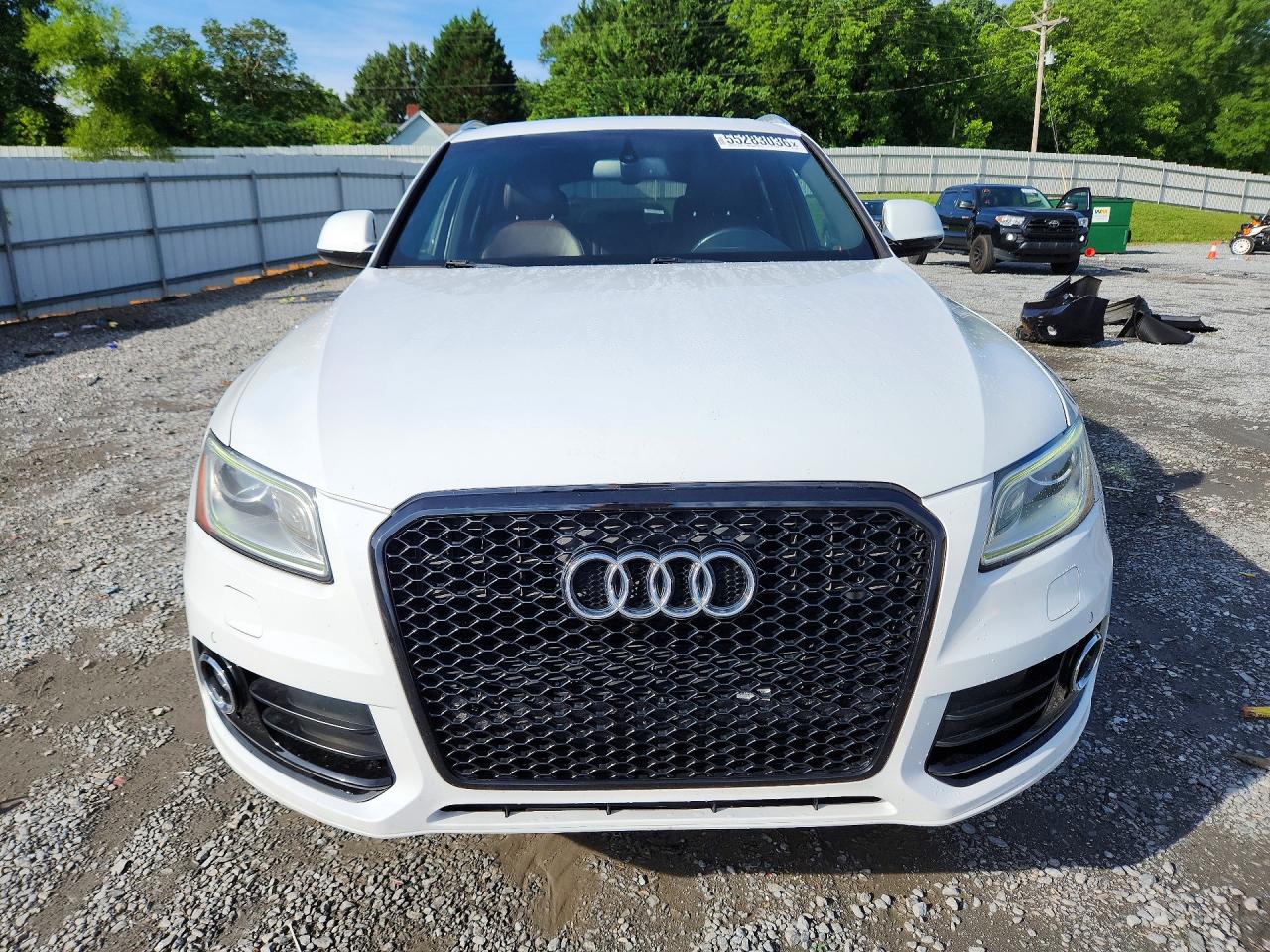 2016 AUDI Q5