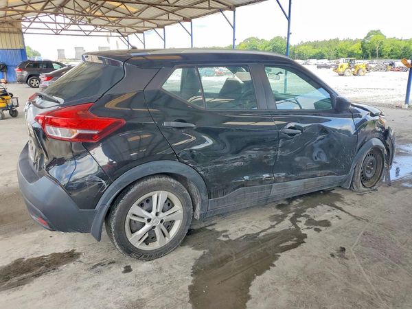 2018 NISSAN KICKS