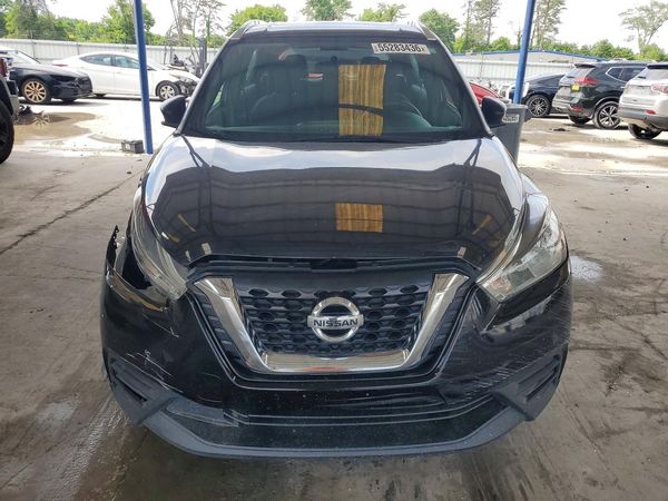 2018 NISSAN KICKS
