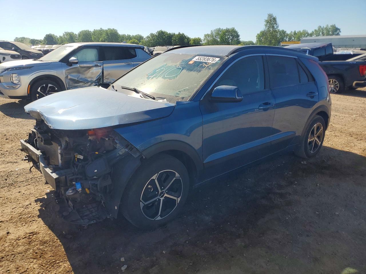 2024 KIA NIRO EX