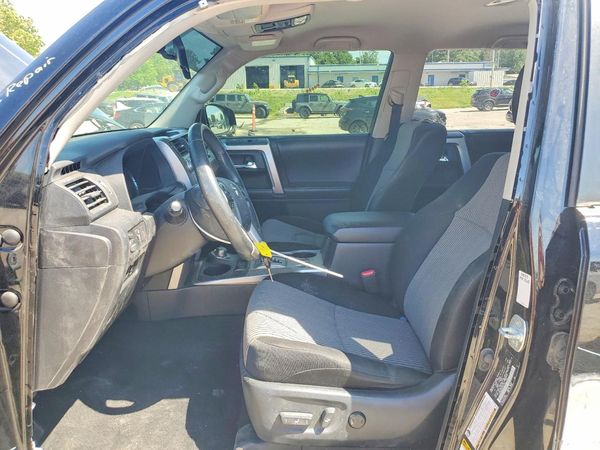 2018 TOYOTA 4RUNNER — DENT