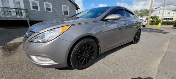 2012 HYUNDAI SONATA
