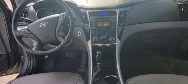 2012 HYUNDAI SONATA
