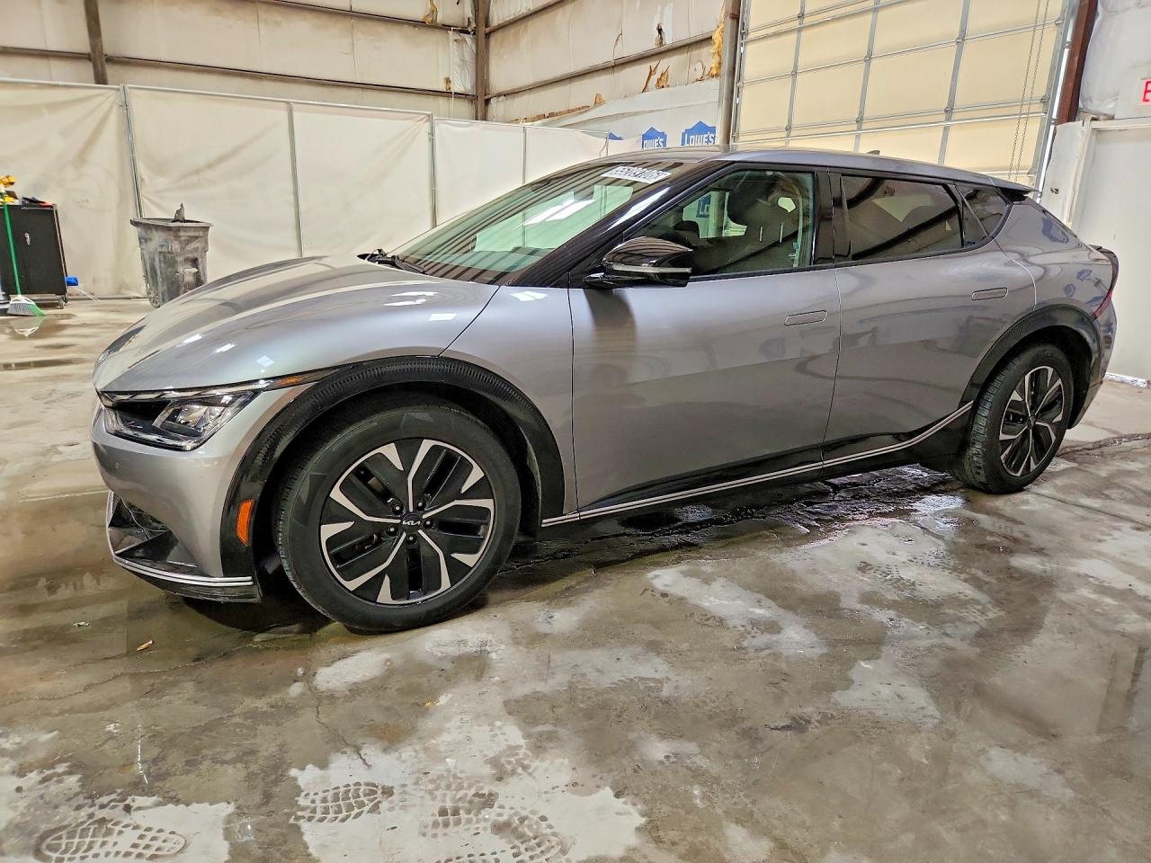 2023 KIA EV6 Light, Wind