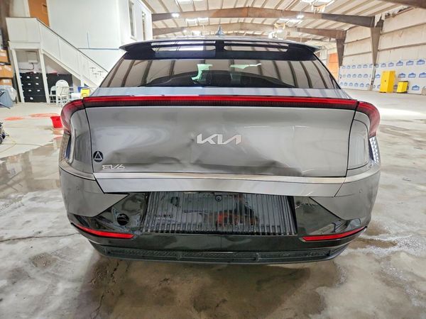 2023 KIA EV6 Light, Wind
