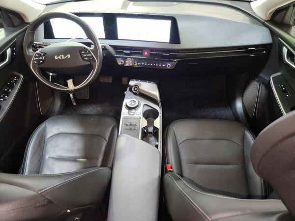 2023 KIA EV6 Light, Wind