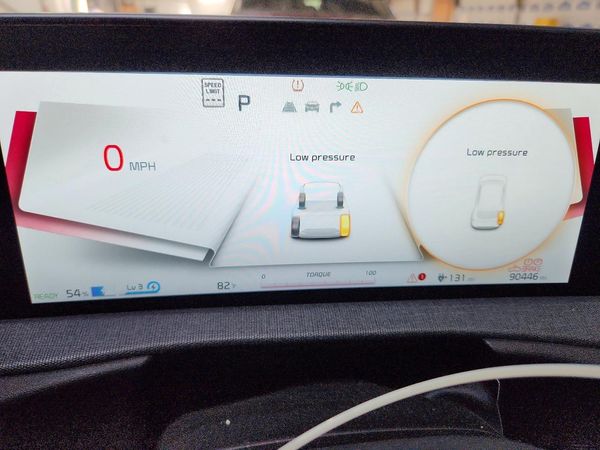 2023 KIA EV6 Light, Wind