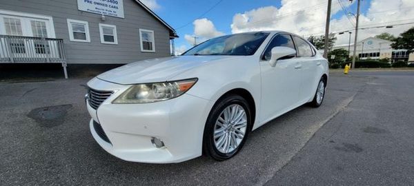 2013 LEXUS ES