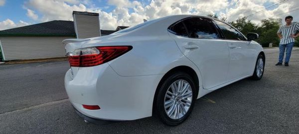 2013 LEXUS ES