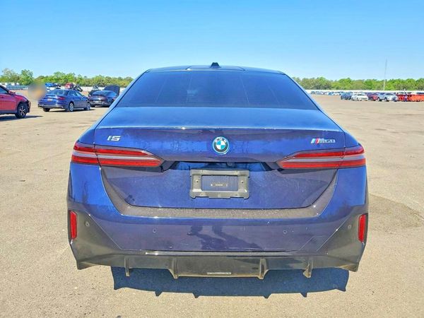 2024 BMW I5 M60