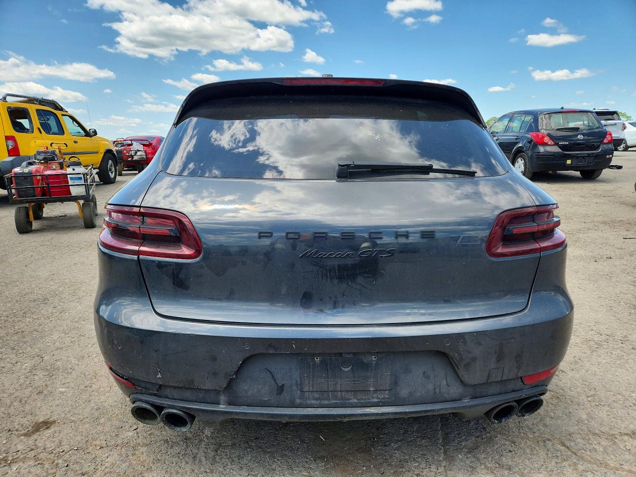 2017 PORSCHE MACAN