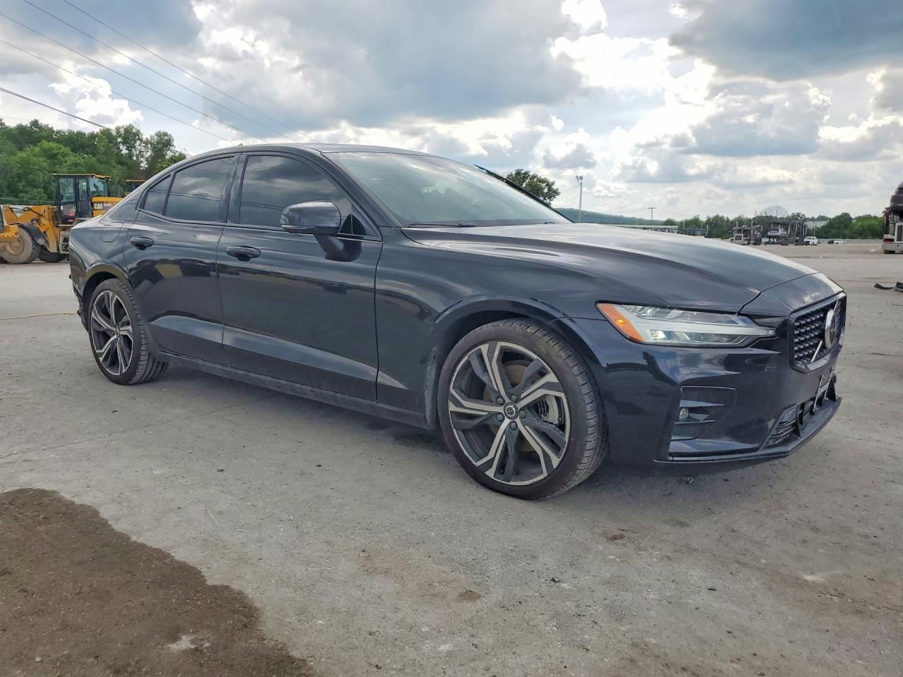 2024 VOLVO S60 Core