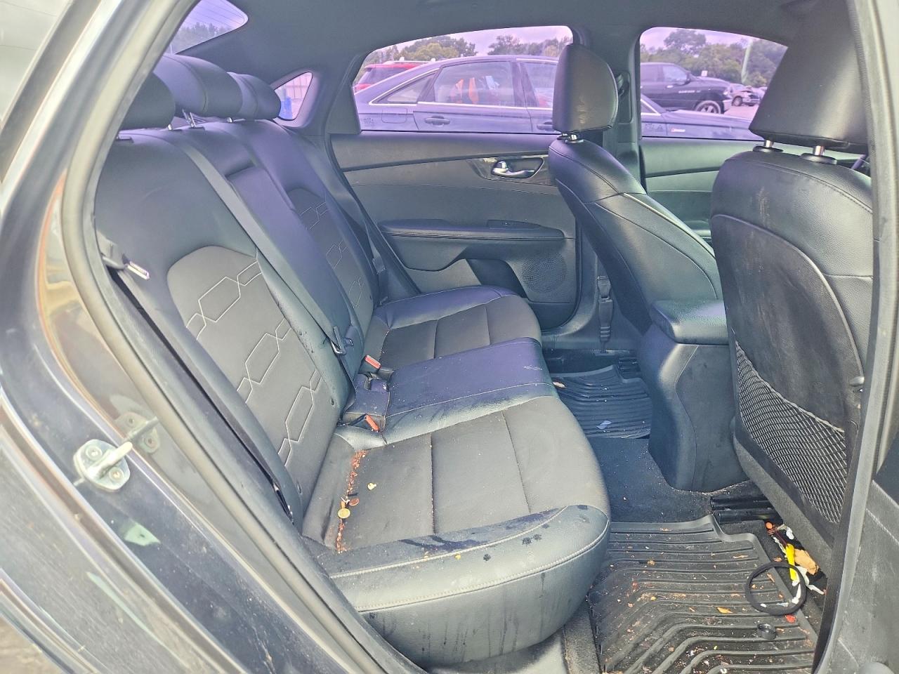 2021 KIA FORTE GT Line