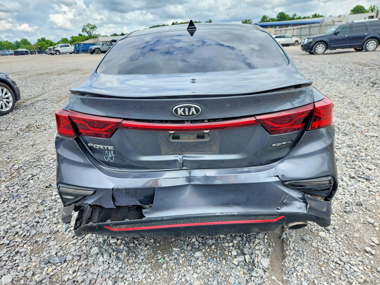 2021 KIA FORTE GT Line
