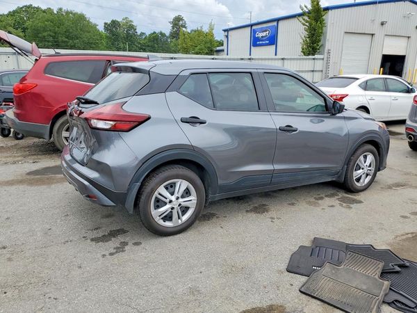 2024 NISSAN KICKS S
