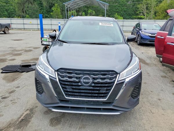 2024 NISSAN KICKS S