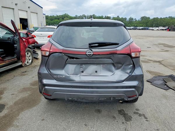 2024 NISSAN KICKS S