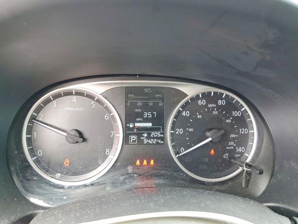 2024 NISSAN KICKS S