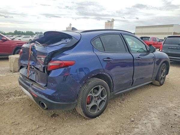 2018 ALFA ROMEO STELVIO TI AWD