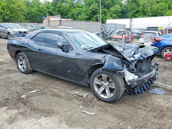 2019 DODGE CHALLENGER SXT